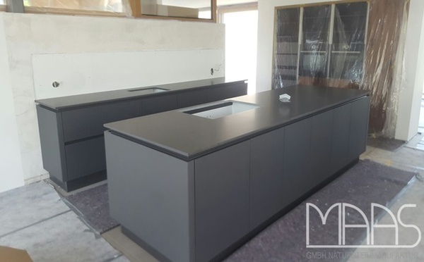 Karlsruhe Raven Caesarstone Arbeitsplatten