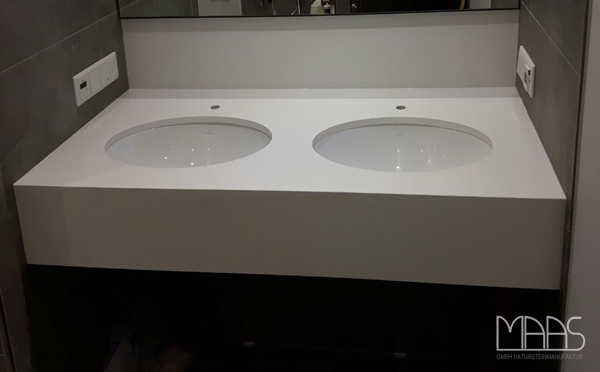 Köln Blanco Zeus Extreme Silestone Waschtisch und Rückwand