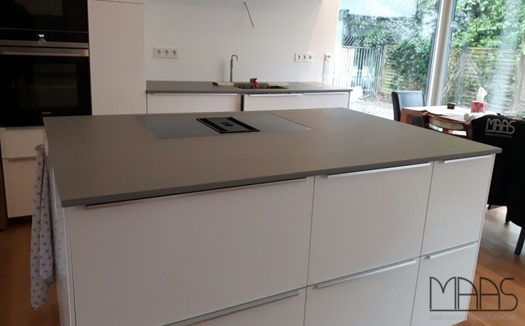 Aufmaß, Lieferung und Montage - Köln IKEA Küche mit Luna Grey Granit Arbeitsplatten