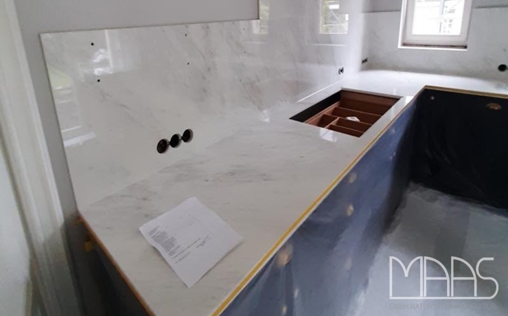 Köln Premium White Keramik SapienStone Arbeitsplatten und Rückwände