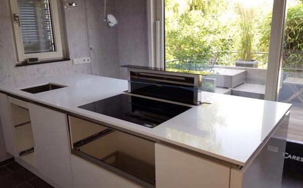 Aufmaß, Lieferung und Montage - Köln Pure White Caesarstone Abdeckplatte