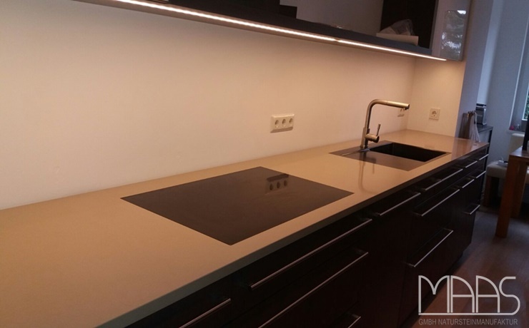 Köln Rougui Silestone Arbeitsplatten