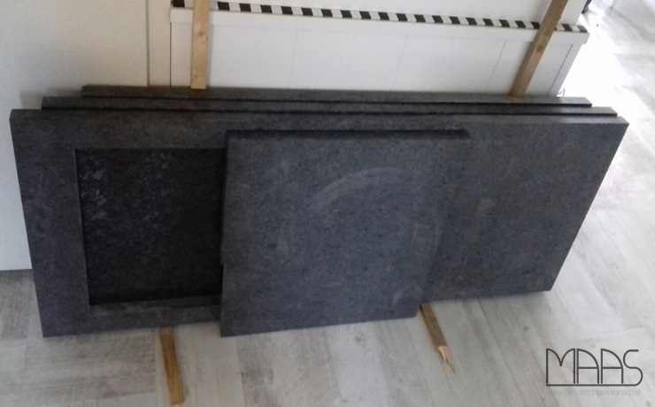 Lieferung - Köln Steel Grey Granit Arbeitsplatten und Sockelleisten