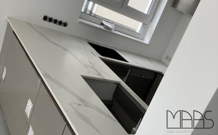Königswinter Calacatta Oro Infinity Arbeitsplatten