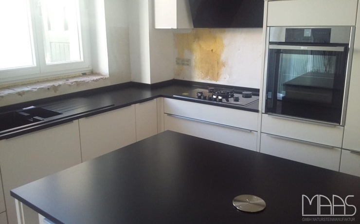 Königswinter Negro Tebas Silestone Arbeitsplatten