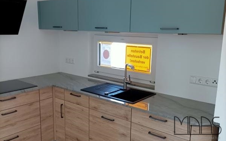 Aufmaß, Lieferung und Montage - Neuwied Bluegrey Quarzit Arbeitsplatten und Fensterbank Aufmaß, Lieferung und Montage - Neuwied Bluegrey Quarzit Arbeitsplatten und Fensterbank