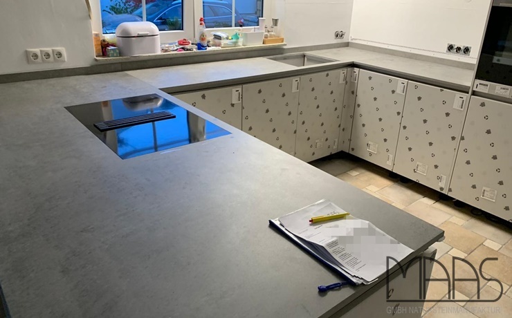 Niederkassel Kreta Dekton Arbeitsplatten