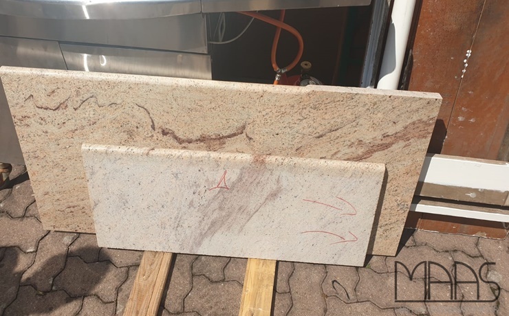 Stuttgart Ivory Brown Granit Arbeitsplatten und Wischleisten