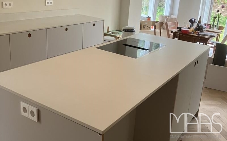 Teltow Aeris Dekton Arbeitsplatten und Wischleisten