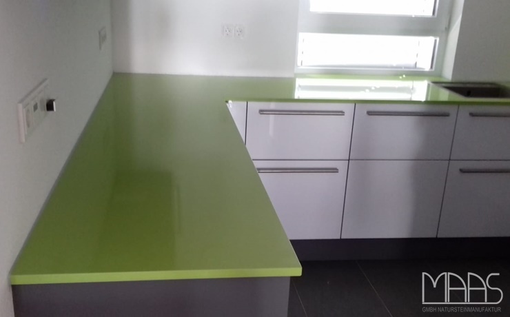 Aufmaß, Lieferung und Montage - Weinheim Verde Fun Silestone Arbeitsplatten