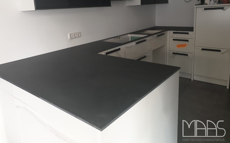 Wien Nero Laminam Arbeitsplatten