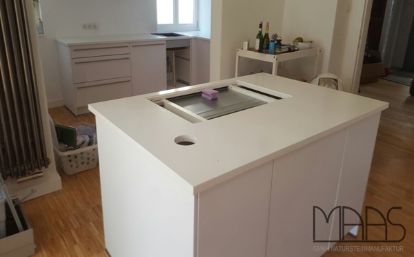 Aufmaß, Lieferung und Montage - Wiesbaden Perfect White Caesarstone Arbeitsplatten 