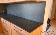 Montage in Aachen der Kelya Dekton Arbeitsplatte und Rückwand