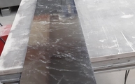 Produktion - 20 cm breite Pretoria Granit Abdeckplatte