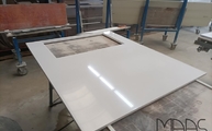 Produktion - White Storm Silestone Arbeitsplatte mit Ausschnitt