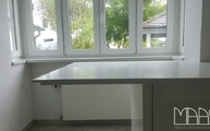 Tischplatte und Fensterbänke aus Caesarstone Pure White