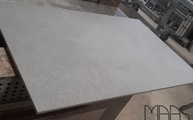 Produktion - 1,2 cm dicke Concrete Light Infinity Arbeitsplatte