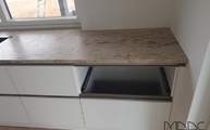 Granit Arbeitsplatte Ivory Brown / Shivakashi in Bad Abbach montiert