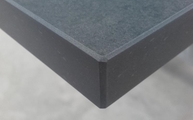 Produktion - Eter Dekton Arbeitsplatte mit perfekten Kanten