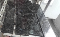 Produktion - Granit Fensterbänke und Fliesen Wolga Blue