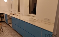 Küche in Bad Zwischenahn mit Calacatta Level Keramik Arbeitsplatten