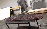 Lieferung der Marmor Tischplatten in Grelling bei Basel in der Schweiz