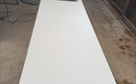 Produktion - Ausschnitt in der Dekton Arbeitsplatte Zenith