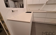 2 cm dicke Desert Silver Silestone Arbeitsplatte
