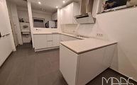 Montage der Desert Silver Silestone Arbeitsplatten in Bergisch Gladbach