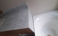 Bianco Carrara Marmor Waschtischplatte und Seitenwange