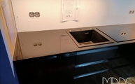 Spüle in der Negro Tebas Silestone Arbeitsplatte