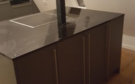 Nero Assoluto India Granit Küchenarbeitsplatten mit polierten Oberflächen