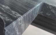 Produktion - Night Dream Granit Arbeitsplatte mit gefasten Kanten
