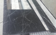 Produktion - Dark Marquina SapienStone Arbeitsplatten