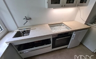 Montage der Ars Beige Porcelanosa Arbeitsplatte in Bonn