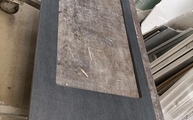 Produktion - Ausschnitt in der Bromo Dekton Arbeitsplatte