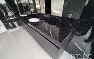 Montage der Level Keramik Waschtischplatten Calacatta Black in Bonn
