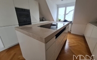 Chianca di Ostuni Infinity Arbeitsplatte mit 7 cm Schürzen