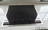 Lagoon Silestone Arbeitsplatte mit Ceranfeld