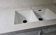 Lagoon Silestone Arbeitsplatte mit Unterbauspüle