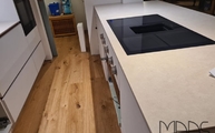 Limestone Ivory Marazzi Arbeitsplatte mit Kochfeld