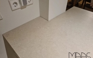Ausklinkung in der Limestone Ivory Marazzi Arbeitsplatte