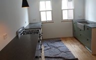 IKEA Küche mit Belgisch Granit Marmor Arbeitsplatten