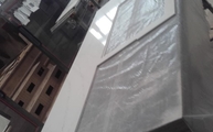 Produktion - Ausschnitt in der Ethereal Glow Silestone Arbeitsplatte