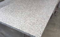 Granit Padang Rosa Beta TG - 48 mit polierter Oberfläche und 3,0 cm Stärke