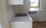 Weiße Küche in Darmstadt - Silestone Blanco Norte