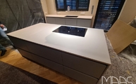 Ceranfeld in der Moone Dekton Arbeitsplatte