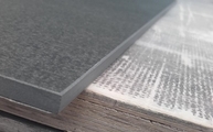 Produktion - 1,2 cm dicke Calce Nero Laminam Arbeitsplatte