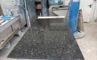 Produktion - Steel Grey Granit Arbeitsplatte