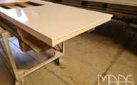 Silestone Arbeitsplatte Blanco Zeus Extreme mit Gehrungschürzen